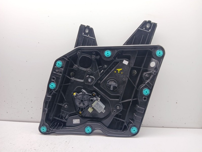 Recambio de elevalunas delantero derecho para skoda octavia iv (nx3, nn3, pv3) 1.5 tsi referencia OEM IAM 5E3837656A  