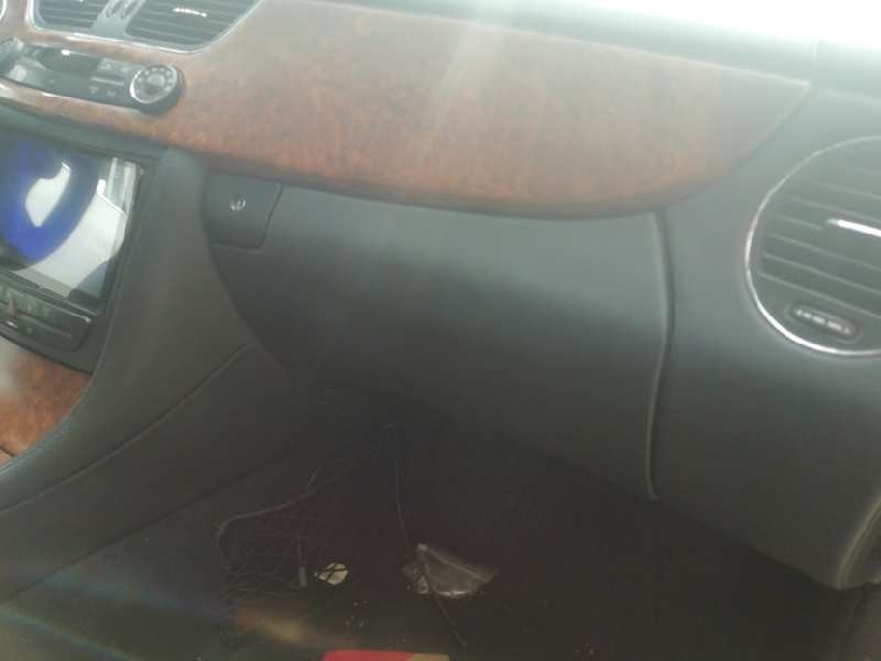 Recambio de guantera para mercedes-benz clase cls (w219) 320 cdi (219.322) referencia OEM IAM   