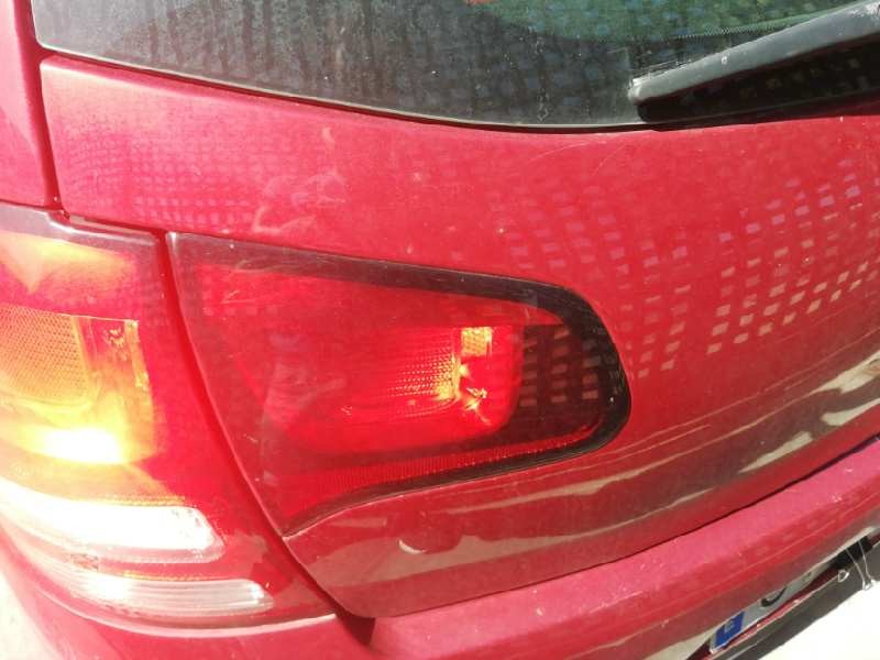 Recambio de piloto trasero izquierdo interior para citroën c3 sx referencia OEM IAM 9685225580 9803934380 CATADIOPTRICO