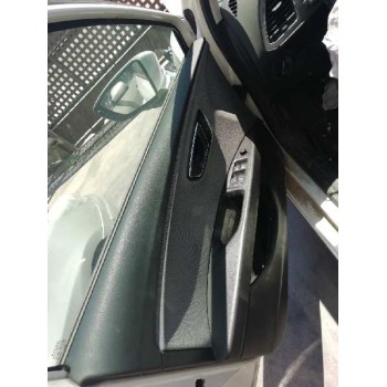 GUARNECIDO PUERTA DELANTERA IZQUIERDA 