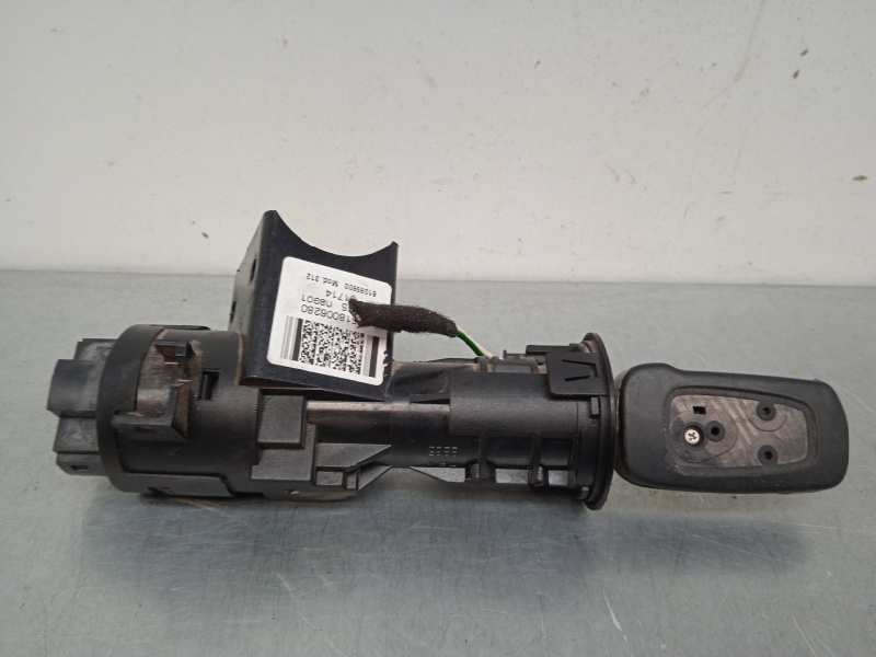 Recambio de conmutador de arranque para ford ka (ccu) black edition referencia OEM IAM 518006280 61089800 00518006280