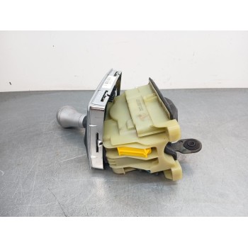 Recambio de palanca cambio para mercedes-benz clase c (w204) c 250 cdi (204.003) referencia OEM IAM a2042673724q04  