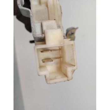 Recambio de cerradura puerta trasera izquierda para nissan almera tino (v10m) acenta referencia OEM IAM 82553BM760  2 PINS