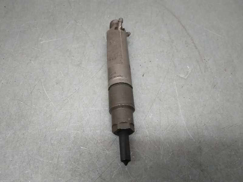 Recambio de inyector para volkswagen golf iv berlina (1j1) 1.9 tdi referencia OEM IAM 0432193595 X1 038130202A