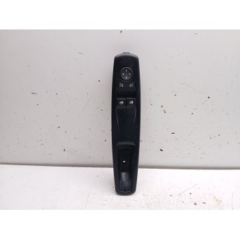 MANDO ELEVALUNAS DELANTERO IZQUIERDO 