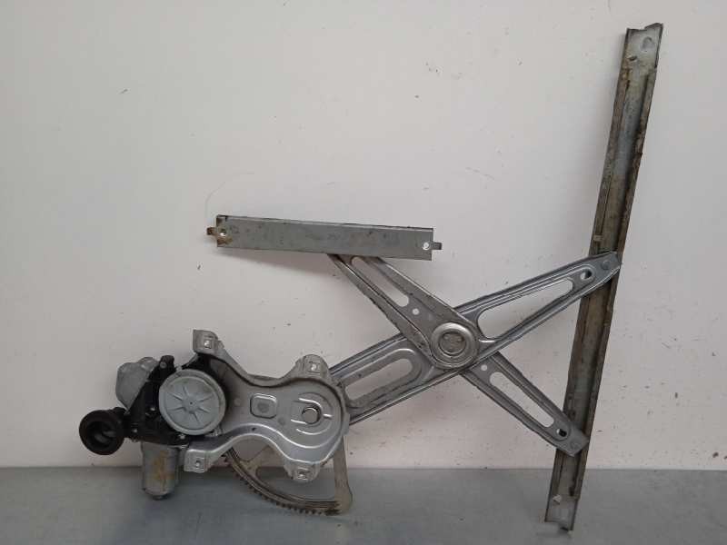 Recambio de elevalunas delantero izquierdo para toyota yaris hsd active referencia OEM IAM 857200D210 0620202153 7 PINS