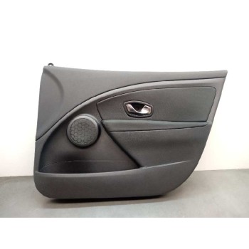 GUARNECIDO PUERTA DELANTERA DERECHA 156042761A 5 PUERTAS 