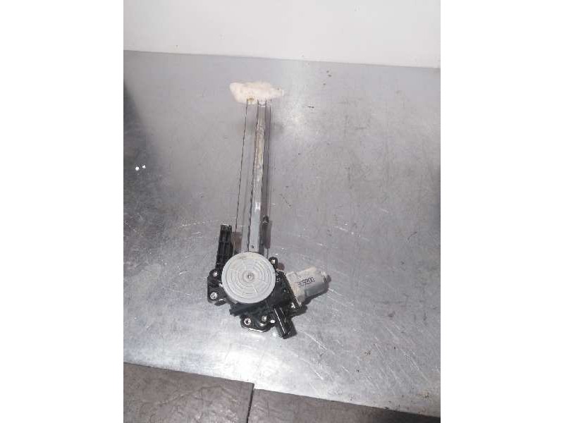 Recambio de elevalunas trasero derecho para honda cr-v comfort 4x2 referencia OEM IAM CM012350 6 PIN 170123