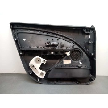 Recambio de guarnecido puerta delantera derecha para renault megane iii berlina 5 p expression referencia OEM IAM 156042761A 5 P
