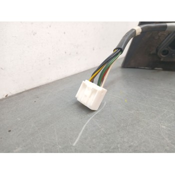 Recambio de retrovisor derecho para toyota avensis sedán (_t25_) 2.0 d-4d (adt250_) referencia OEM IAM E11020058 E11016057 