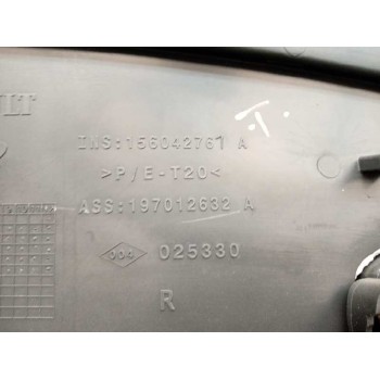 Recambio de guarnecido puerta delantera derecha para renault megane iii berlina 5 p expression referencia OEM IAM 156042761A 5 P