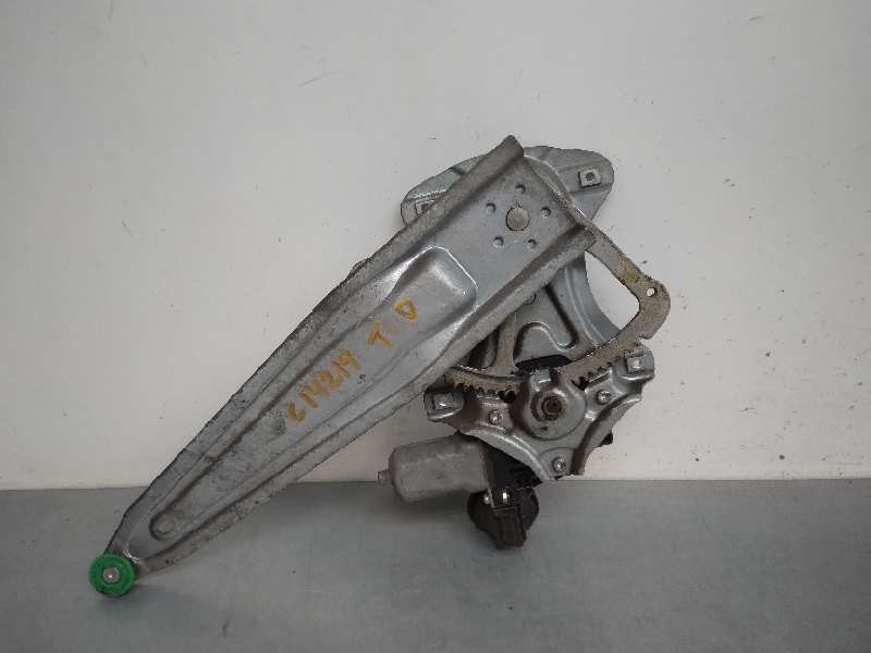 Recambio de elevalunas trasero derecho para toyota yaris hsd active referencia OEM IAM 857200D120 ELÉCTRICO 6 PINES 