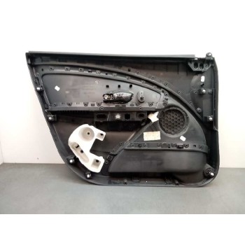 Recambio de guarnecido puerta delantera derecha para renault megane iii berlina 5 p expression referencia OEM IAM 156042761A 5 P