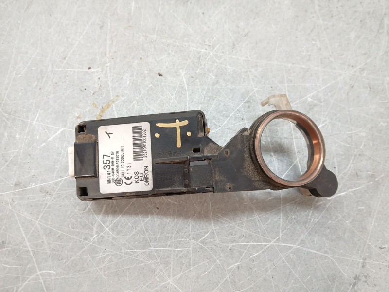 Recambio de sensor para mitsubishi outlander (cw0) 2.0 di-d cat referencia OEM IAM mn141357  