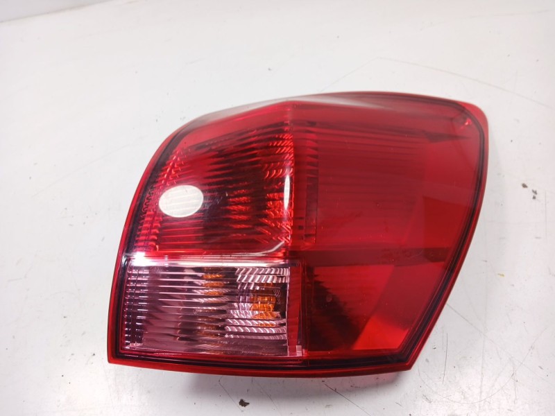 Recambio de piloto trasero derecho para nissan qashqai i (j10, nj10) 1.5 dci referencia OEM IAM 26550J000  