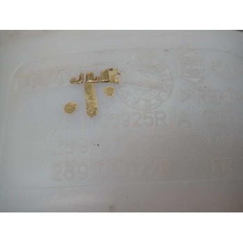 Recambio de deposito limpia para dacia dokker express ambiance referencia OEM IAM 289106925R SIN TAPON 