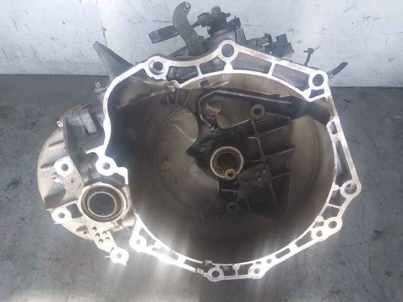 Recambio de caja cambios para opel astra j lim. selective referencia OEM IAM  6V 105.022KM ENTREGA CASCO