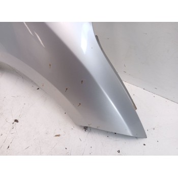 Recambio de aleta delantera derecha para renault megane iii hatchback (bz0/1_, b3_) 1.5 dci referencia OEM IAM   