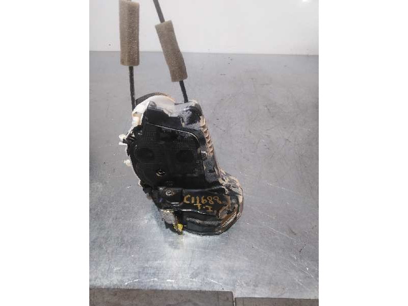 Recambio de cerradura puerta trasera izquierda para honda cr-v comfort 4x2 referencia OEM IAM 131028 M11LACA044900 