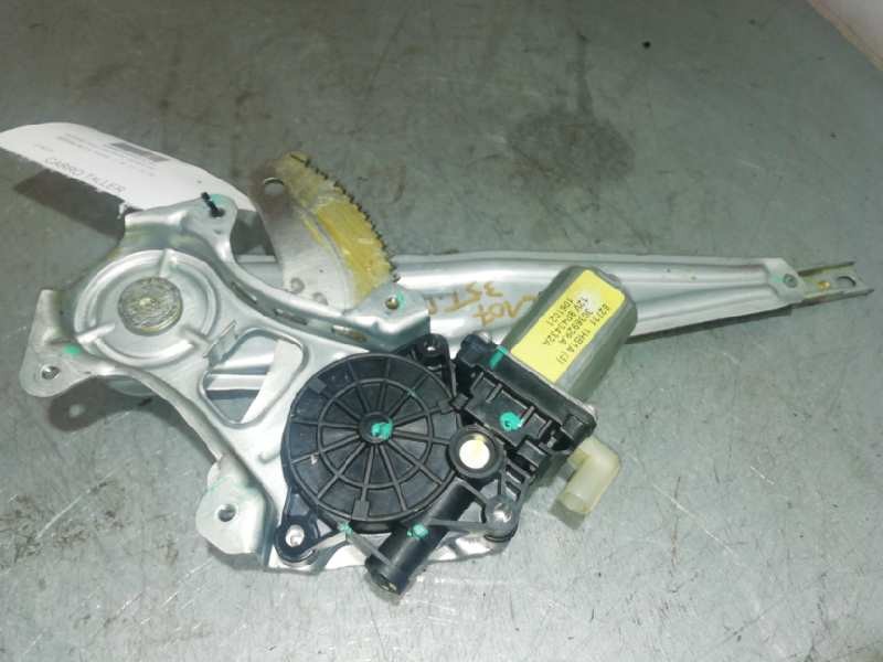 Recambio de elevalunas trasero derecho para nissan note acenta referencia OEM IAM 3036929A 8043432A 2 PIN