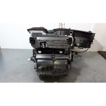 Recambio de evaporador aire acondicionado para renault master kipper doka l3h1 3,5t referencia OEM IAM 271103759RB  