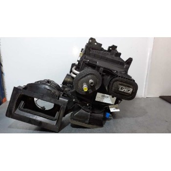 Recambio de evaporador aire acondicionado para renault master kipper doka l3h1 3,5t referencia OEM IAM 271103759RB  