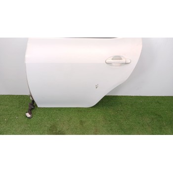 Recambio de puerta trasera izquierda para toyota auris (_e15_) 1.4 d-4d (nde150_) referencia OEM IAM 6700402260  