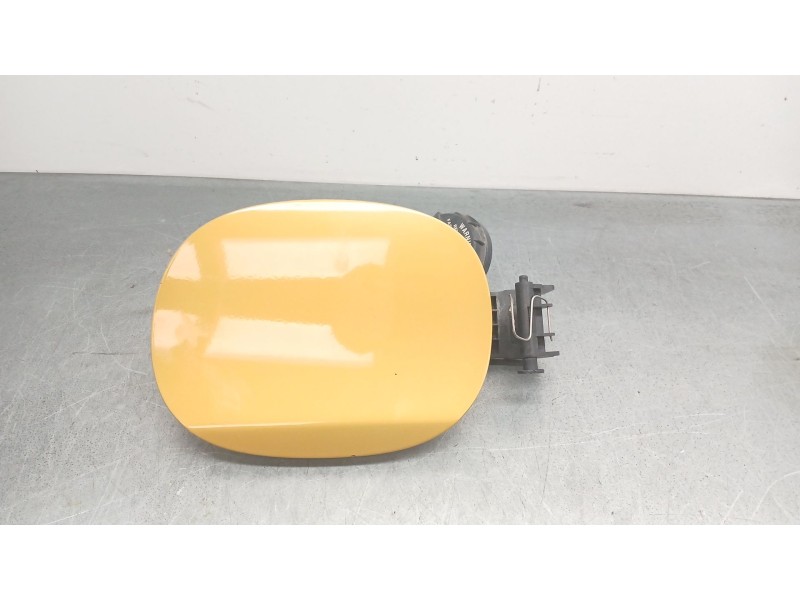 Recambio de tapa exterior combustible para kia xceed (cd) 1.4 t-gdi referencia OEM IAM 31038m6000  