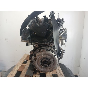 Recambio de despiece motor para ssangyong tivoli limited 4x2 referencia OEM IAM 673910  