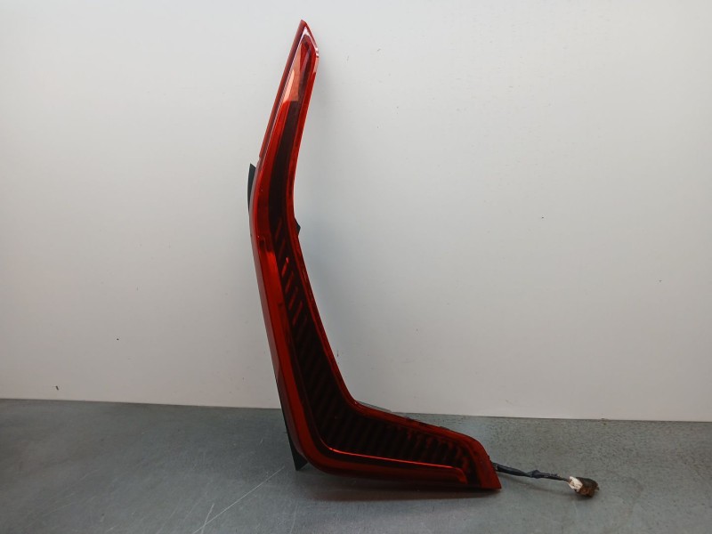 Recambio de piloto trasero derecho para kia niro ii (sg2) 1.6 gdi hybrid referencia OEM IAM 92402AT000  