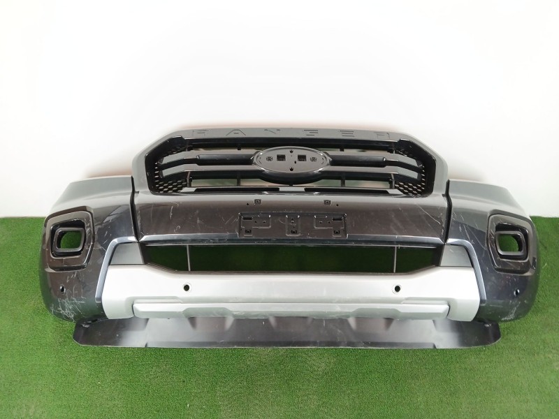 Recambio de paragolpes delantero para ford ranger (tke) 2.2 tdci 4x4 referencia OEM IAM JB3B17C831D JB3B17C831D 