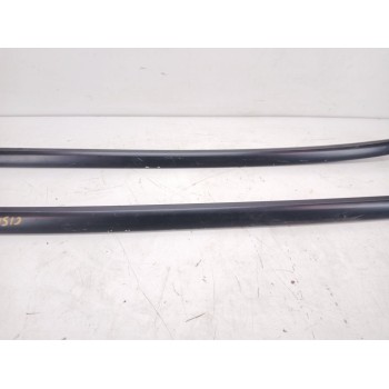 Recambio de barras techo para seat leon st (5f8) x-perience 4drive referencia OEM IAM 8E9860021 X2 UNIDADES 