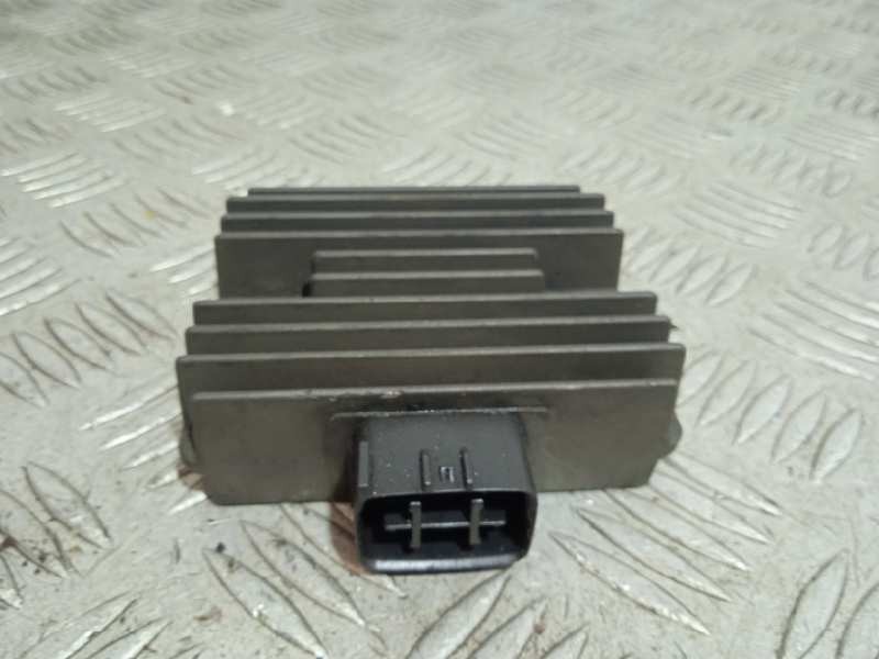 Recambio de modulo electronico para kawasaki vn 750 / 800 / 900 vn 900 classic referencia OEM IAM  REGULADOR 