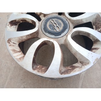 Recambio de llanta para fiat 500 l (330) basic referencia OEM IAM 7JX17 ET41 735585994 17 X1