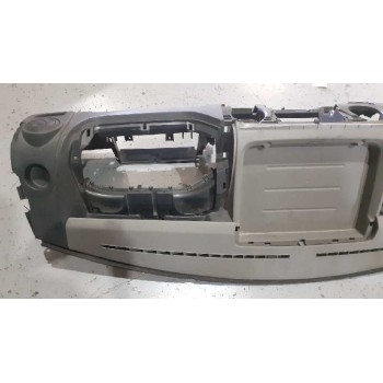 Recambio de salpicadero para renault master kipper doka l3h1 3,5t referencia OEM IAM 6B10000035R  
