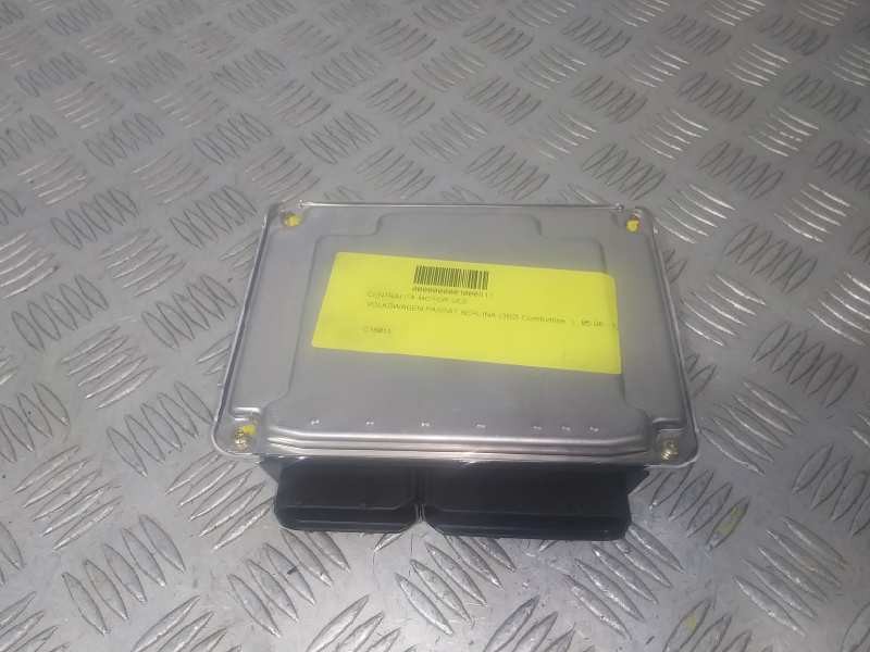 Recambio de centralita motor uce para volkswagen passat berlina (3b2) comfortline referencia OEM IAM 038906019BK 0281010305 