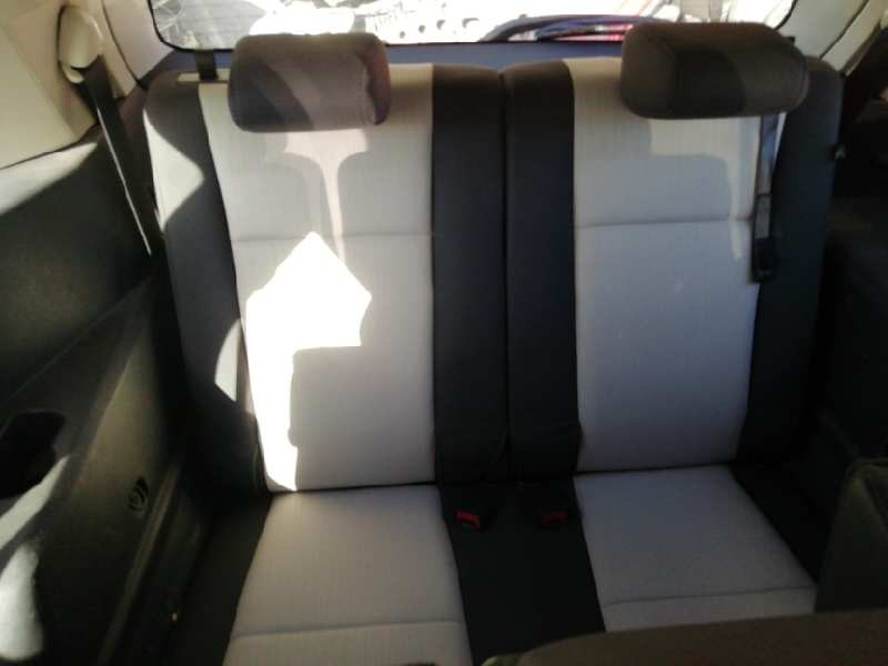 Recambio de asientos traseros para dodge journey 2.0 16v crd cat referencia OEM IAM  TERCERA FILA 