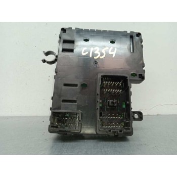 Recambio de caja reles / fusibles para kia carnival 2.9 crdi vgt active referencia OEM IAM 919544D271  
