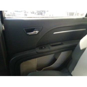 GUARNECIDO PUERTA TRASERA DERECHA 