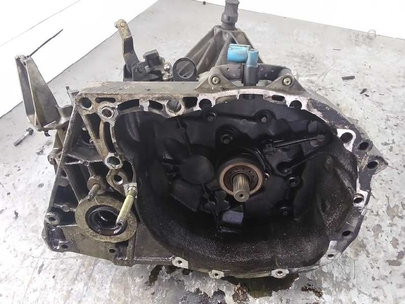 Recambio de caja cambios para renault megane ii classic berlina 1.6 16v referencia OEM IAM JH3143  