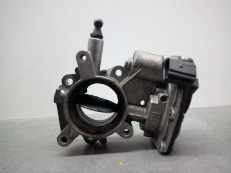 Recambio de caja mariposa para opel insignia berlina 2.0 cdti cat referencia OEM IAM 5564164  5 PINS