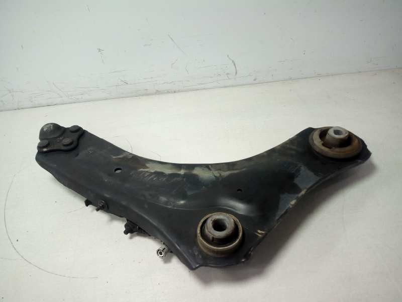 Recambio de brazo suspension inferior delantero izquierdo para renault scenic iii grand dynamique referencia OEM IAM 545016101R 