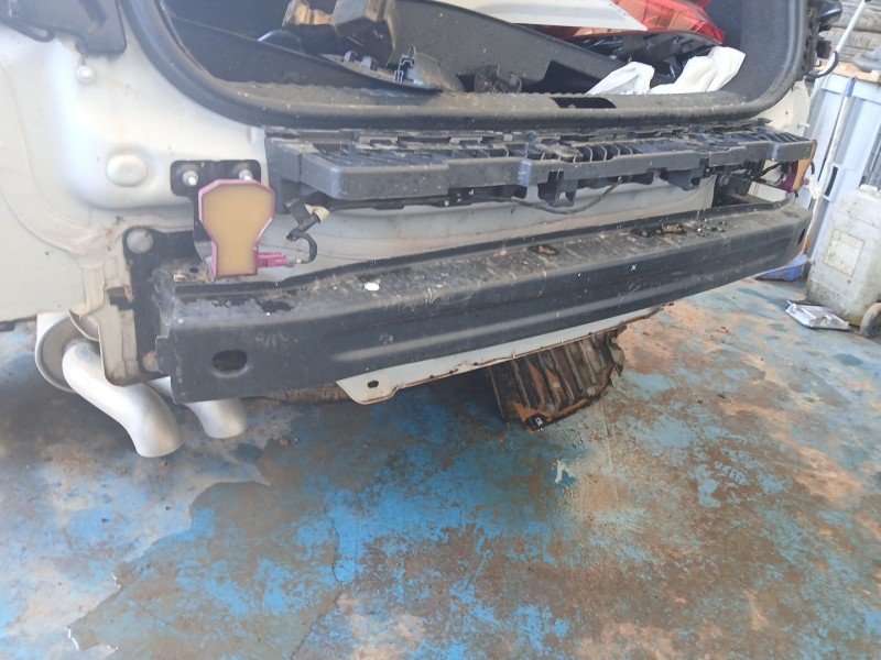 Recambio de refuerzo paragolpes trasero para seat leon sportstourer (kl8, kld) 1.5 tsi referencia OEM IAM   