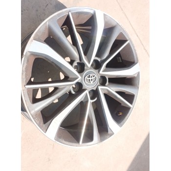 Recambio de llanta para toyota avensis touring sports advance referencia OEM IAM 7JX17 ET45  X1