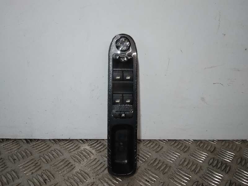 Recambio de mando elevalunas delantero izquierdo para peugeot 207 referencia OEM IAM 6554QG NUEVO 4 TECLAS CON CONFOR
