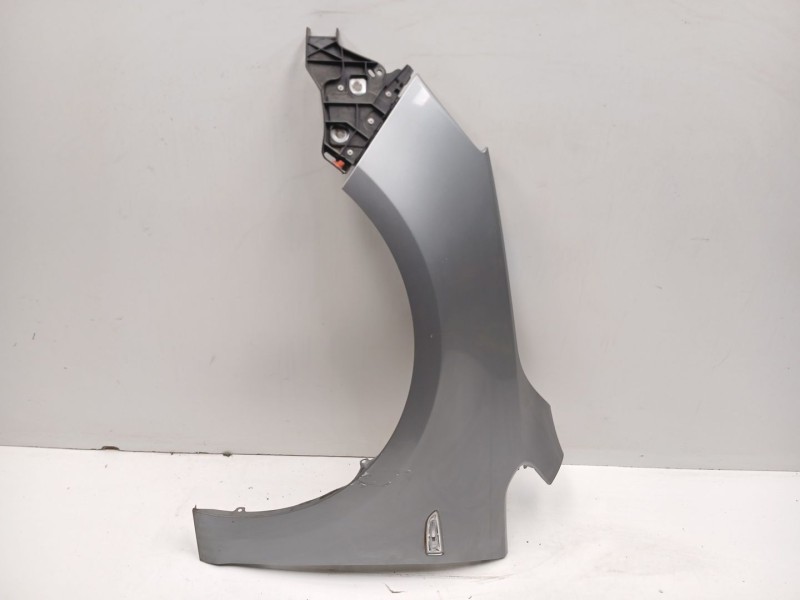 Recambio de aleta delantera izquierda para opel astra j (p10) 1.7 cdti (68) referencia OEM IAM 13390002  