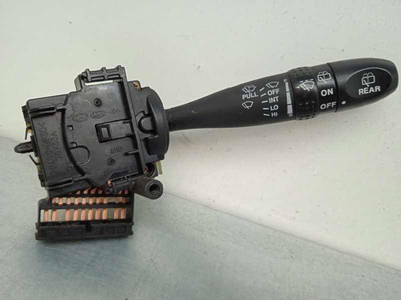 Recambio de mando limpia para kia rio 1.4 active referencia OEM IAM 75733A  10 PINS