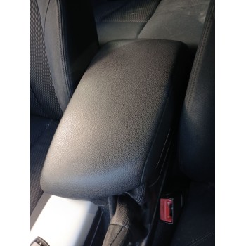 Recambio de apoyabrazos central para bmw 1 (f20) 114 d referencia OEM IAM   