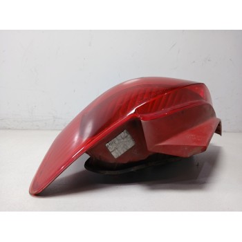 Recambio de piloto trasero derecho para toyota yaris (_p9_) 1.4 d-4d (nlp90_) referencia OEM IAM   5 puertas