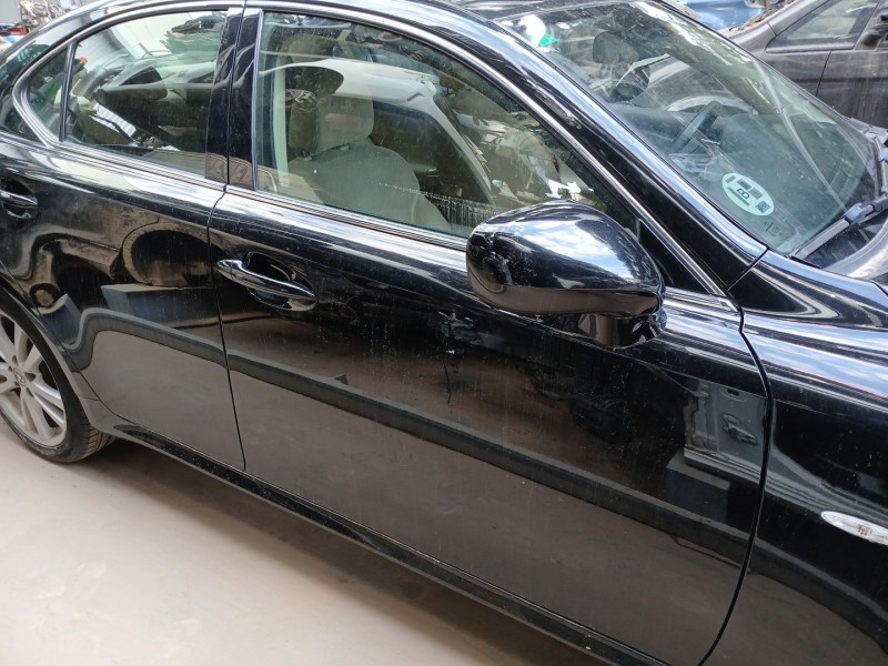 Recambio de puerta delantera derecha para lexus is ii (_e2_) 220d (ale20) referencia OEM IAM 6700153040  